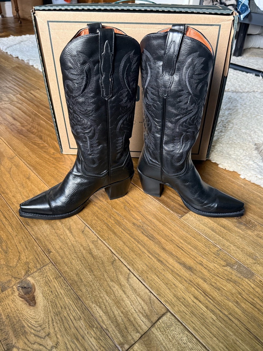 Dan Post black leather cowboy boots - Picture 2 of 8